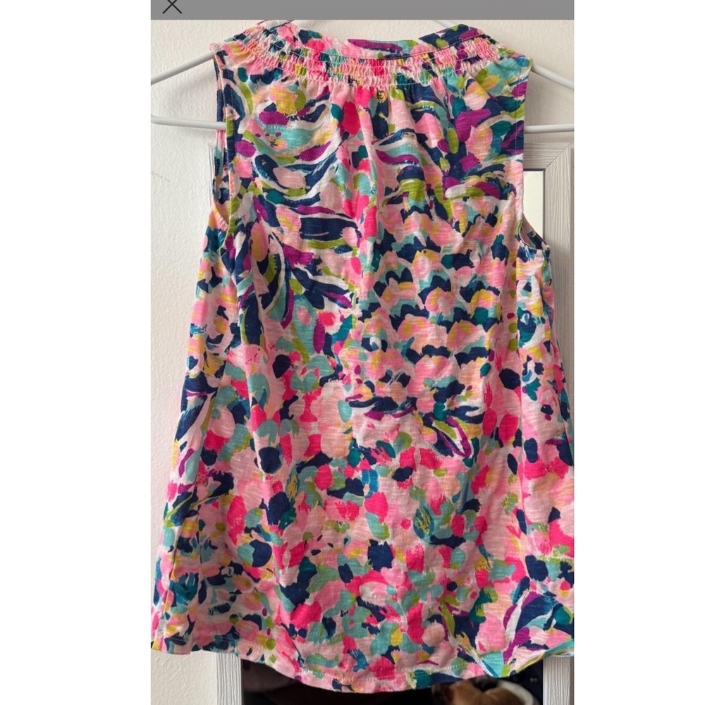 Lilly Pulitzer Womens Small Pink Blue Abstract Floral Smocked Sleeveless Top - Picture 2 of 3